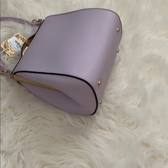 Handbag - Picture 2 of 4